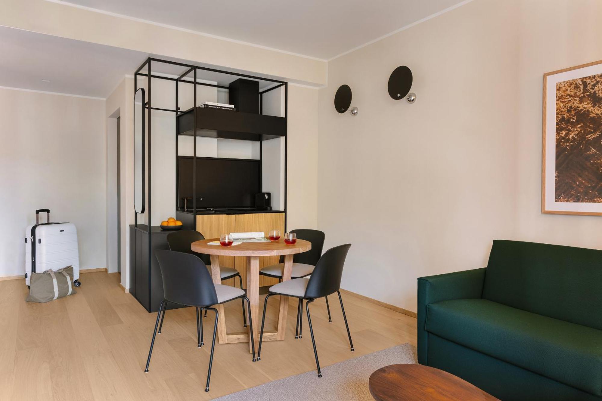 Sonder Manzoni Aparthotel Milan Bilik gambar