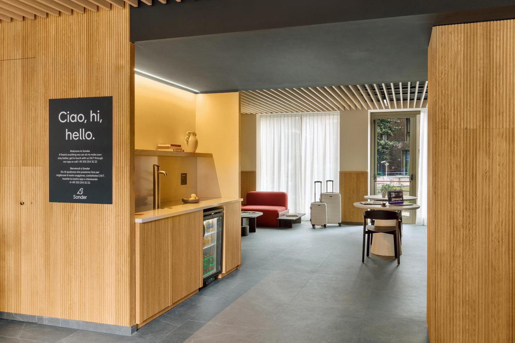 Sonder Manzoni Aparthotel Milan Luaran gambar